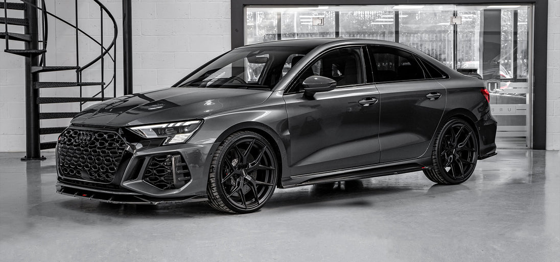 Audi RS3 - Вставки бампера Carbon