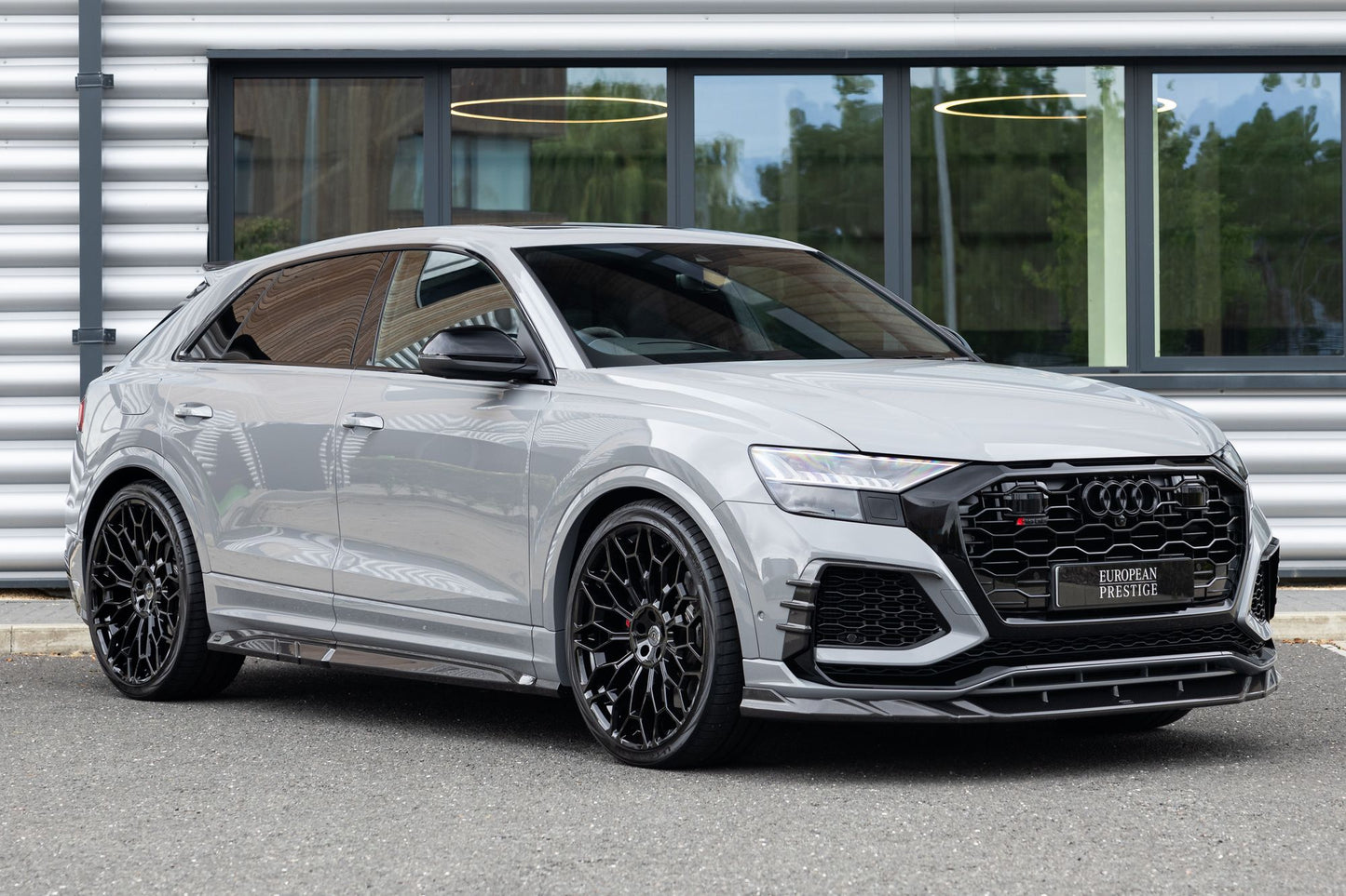 Audi RSQ8 (Pre-Face) - Карбонові пороги