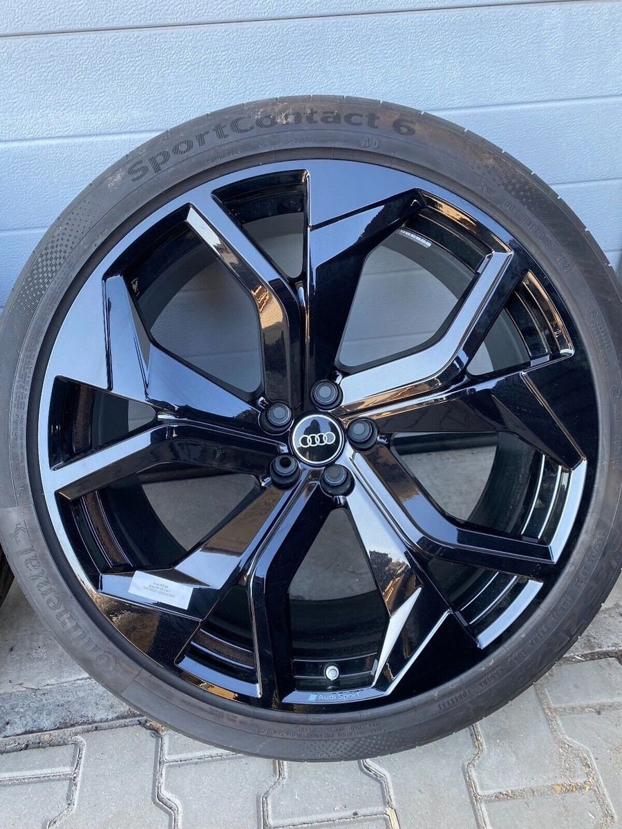 Audi RSQ8 - Диски 23" UC Cast Alloy