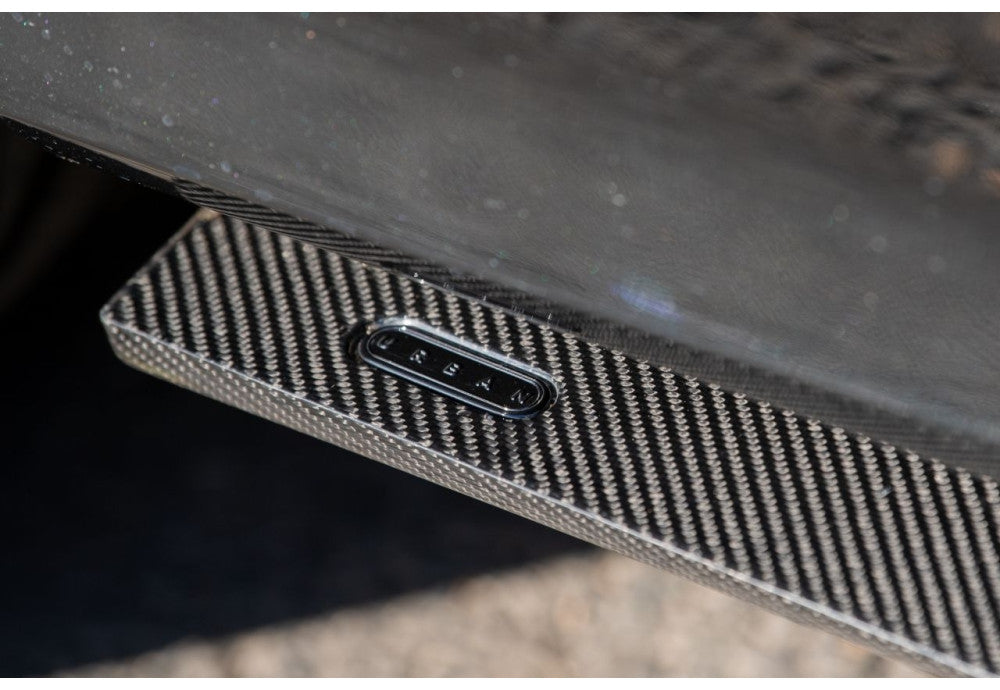 Lamborghini Urus Performante - Карбонові пороги