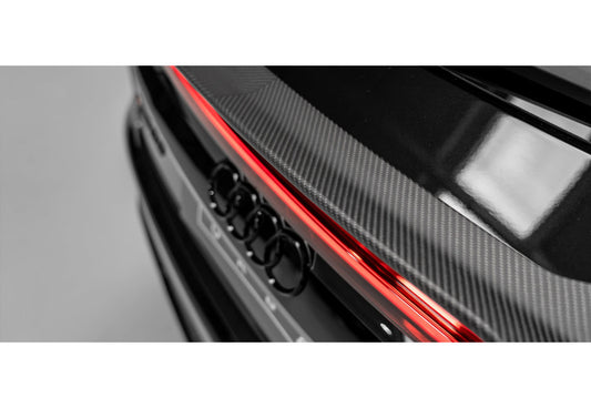 Audi RSQ8 Quarter Sills Carbon Urban